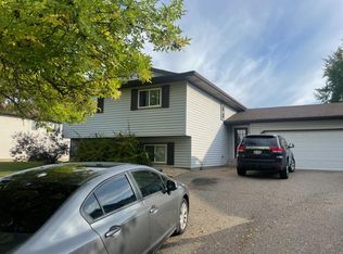 1405 12th St W, Hastings, MN 55033
