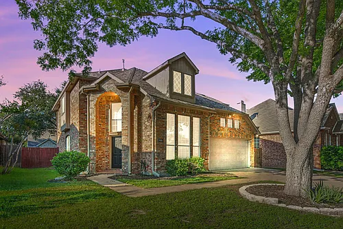 916 Sugarberry Ln Photo 1