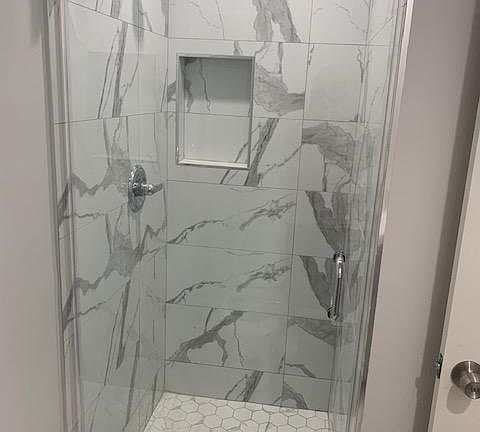 5th image of 622 N Isabel St APT 4