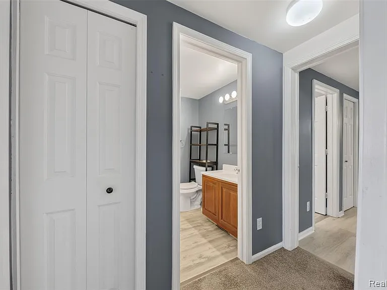 16515 Terrace Village Dr — Photo 34