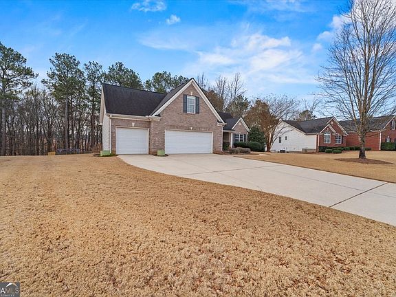 3rd image of 1218 Morgans Run