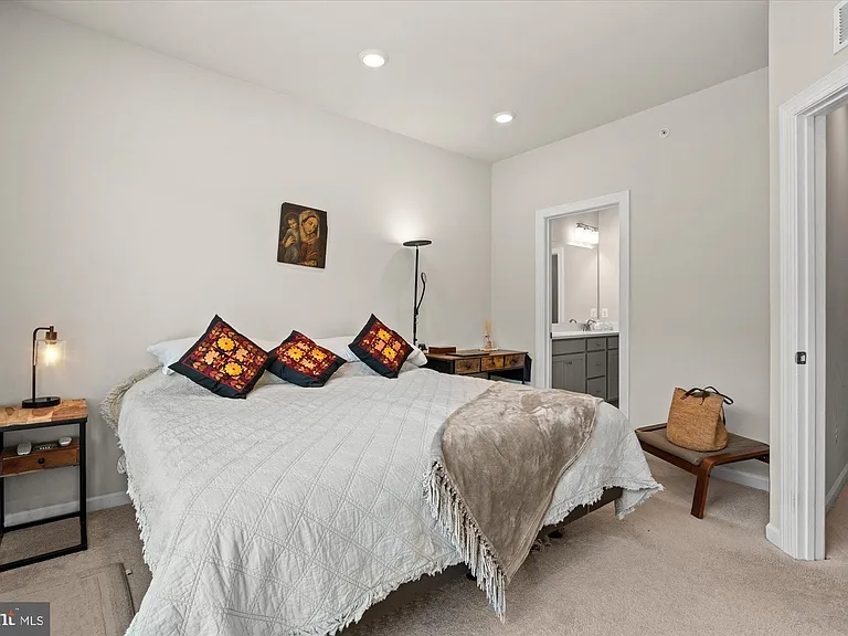 8156 Tompkins St — Photo 21