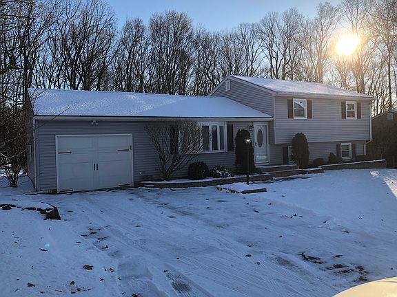 5th image of 350 Camp St