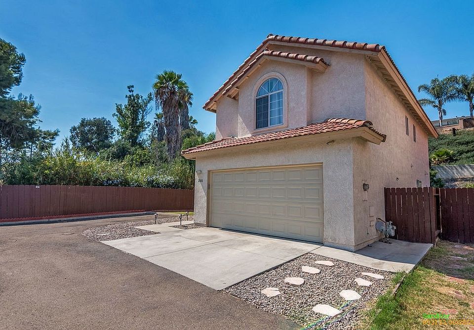 2nd image of 2100 Rebecca Way