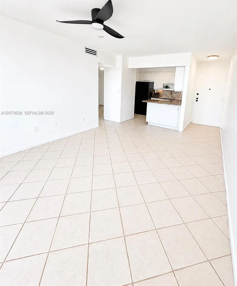 Cordoba Condo — Photo 4