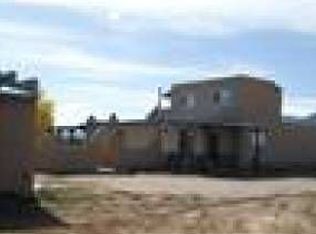21 Amorak Rd, Ranchos De Taos, NM 87557
