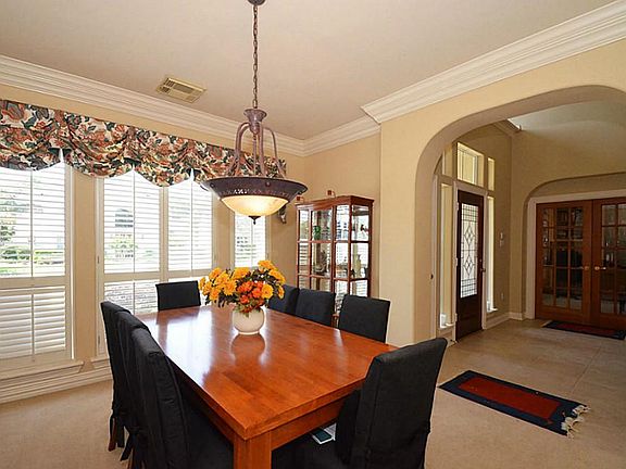 4th image of 13902 Royal Springs Ln
