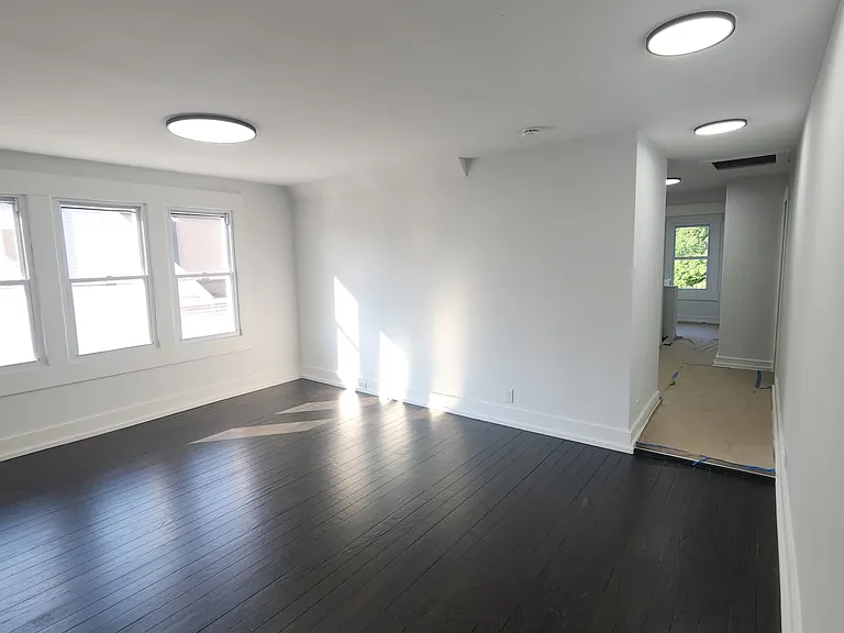 622 Whalley Ave — Photo 36