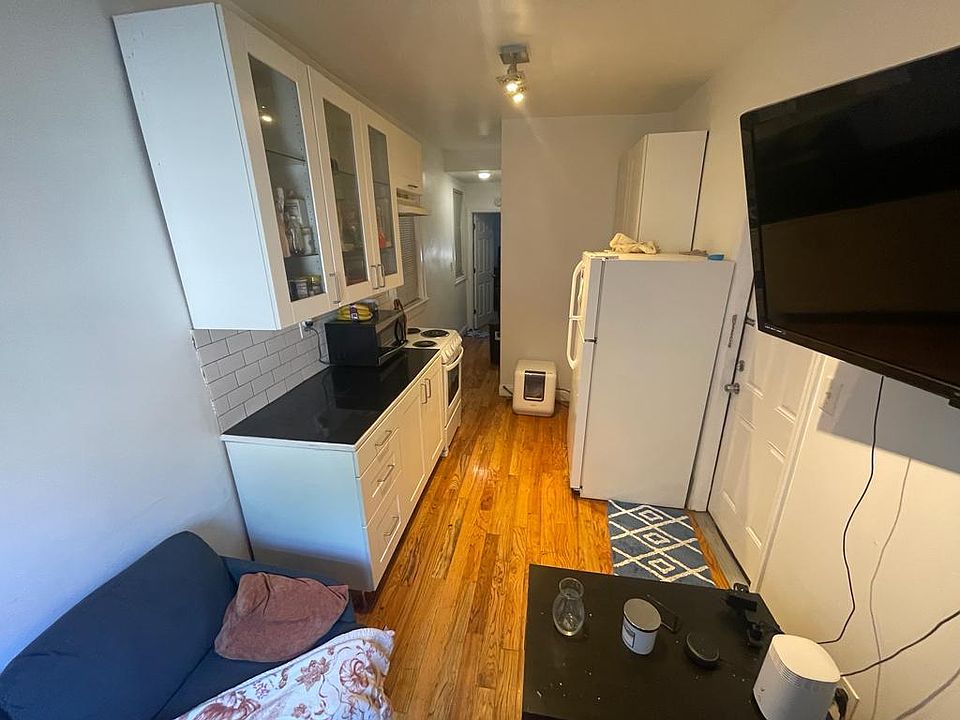 1st image of 58 Tuers Ave APT 1R