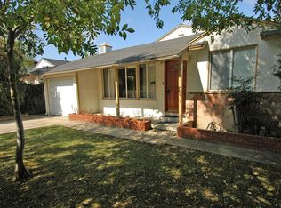 1345 11th St, Manhattan Beach, CA 90266