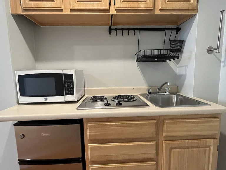 508 Beacon St #13 — Photo 1