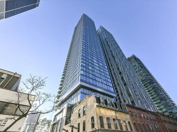 8 Cumberland St, Toronto, ON