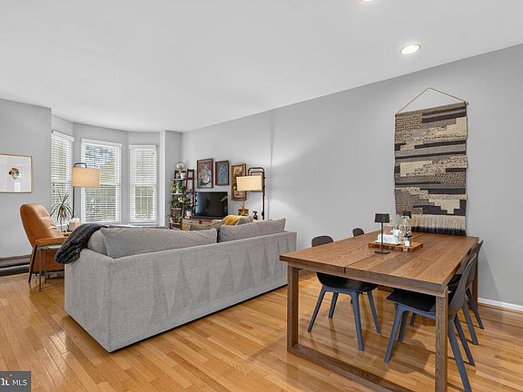 4th image of 6937 Gourock Ct