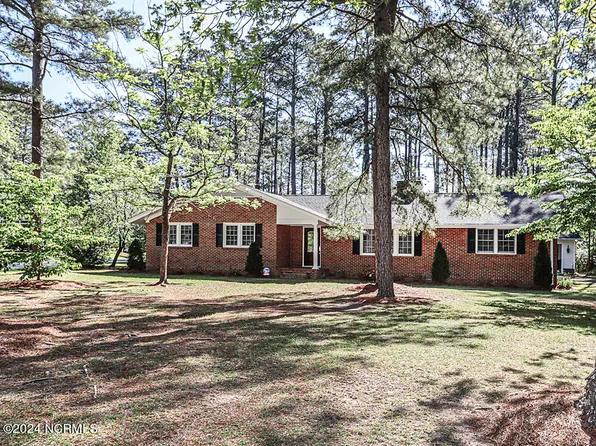 1511 Speight Forest Drive, Tarboro, NC 27886