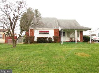 1010 Barlow St, Philadelphia, PA 19116