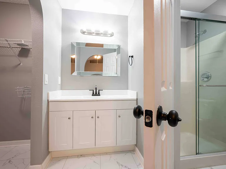 6920 Playpark Trl — Photo 5