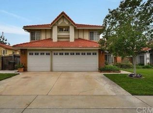 911 Kensington Dr, Redlands, CA 92374