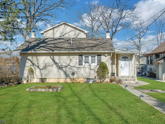 5th image of 32 Mcnabb Rd
