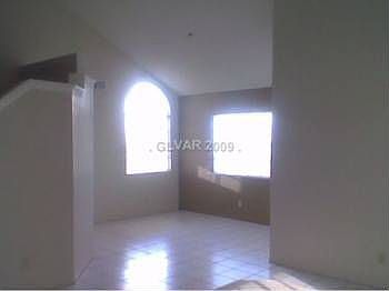 2nd image of 2241 Grandby Ct