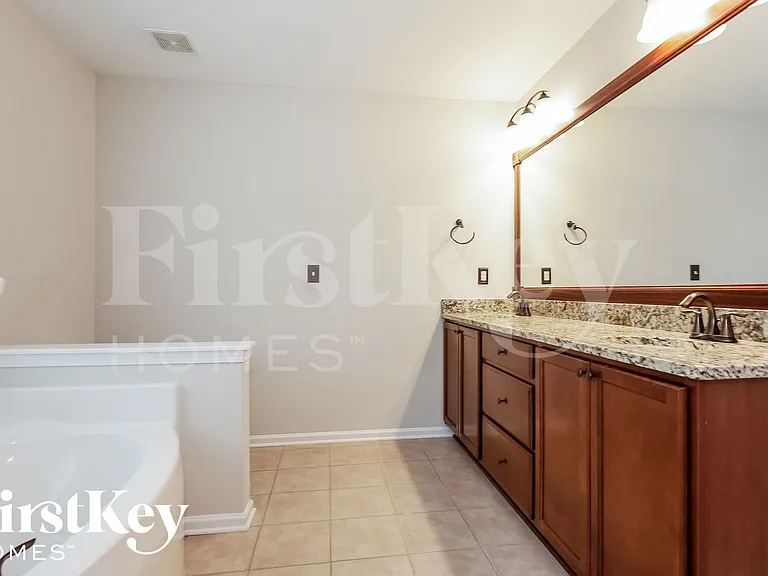 5631 McDowell Run Dr — Photo 9