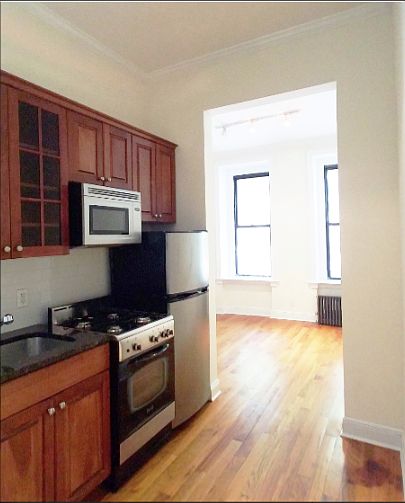 1st image of 411 E 6th St #1BB