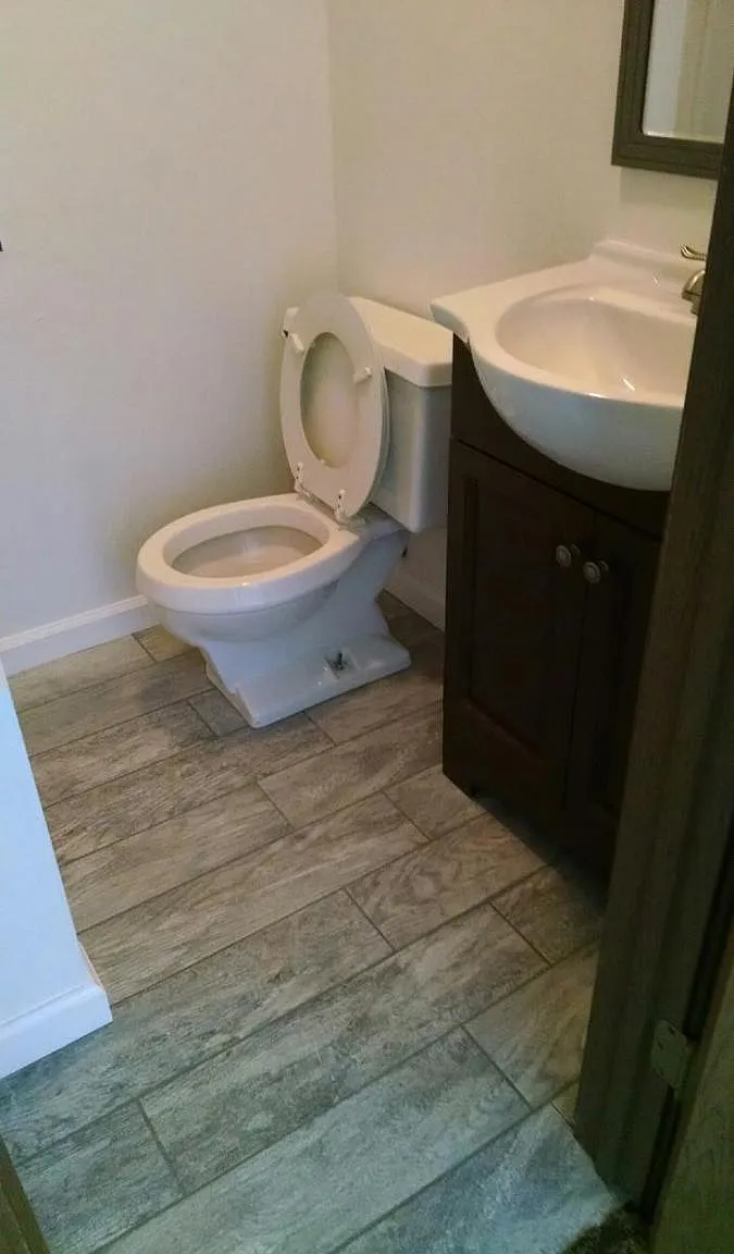 Studio, 375 sqft, $1,195 — Photo 3