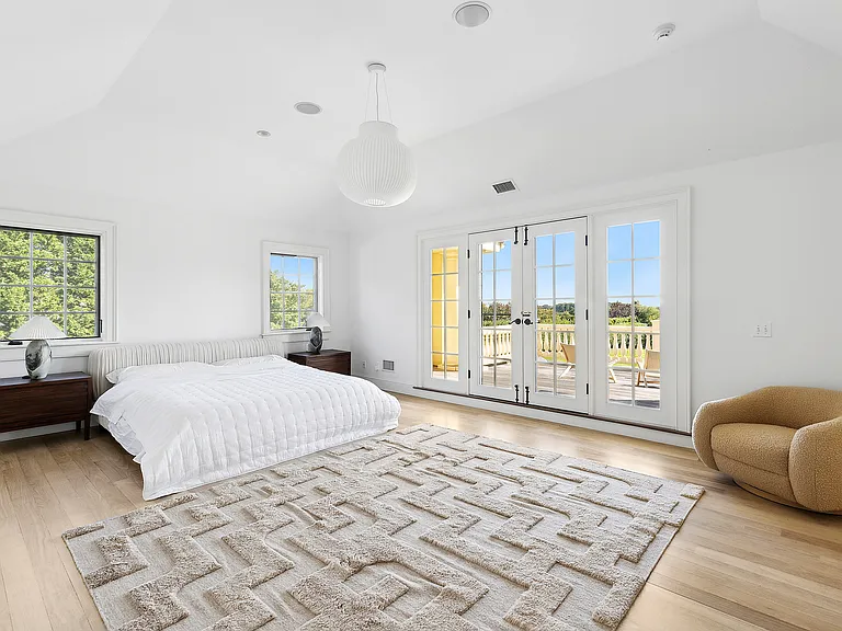 17 Jordan Dr — Photo 10