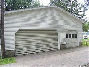 5th image of 2298 Diane Dr