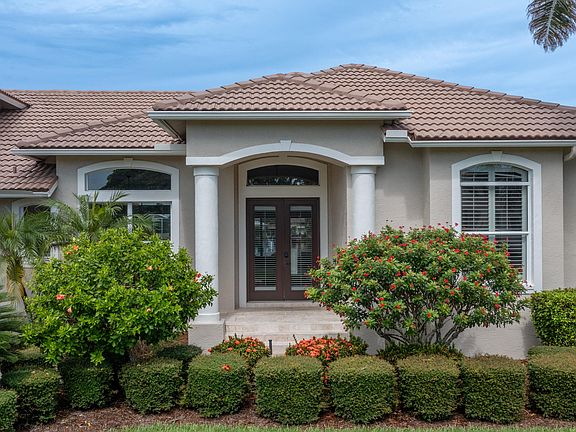 5th image of 20 Copperfield Ct