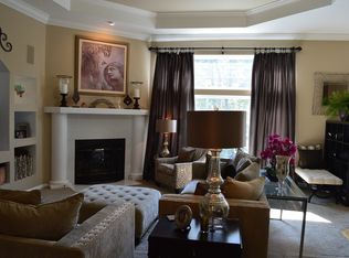 N30W24785 Watertown Rd, Pewaukee, WI 53072