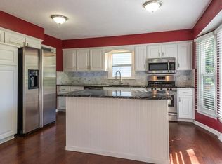 7802 Westgate Dr, Lenexa, KS 66216