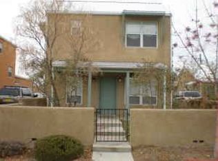913 19th St NW, Albuquerque, NM 87104