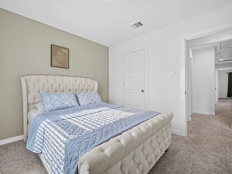 10206 Penryn Forest Trl — Photo 16