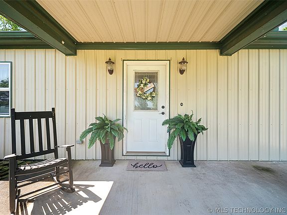 4th image of 23392 Smith Rd