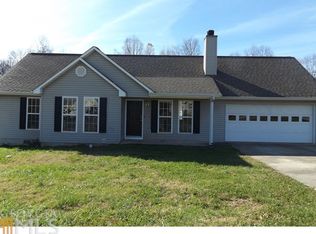 208 Ash Wood Ln, Cleveland, GA 30528