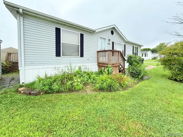 1998 Spruce Ln Lot 108, Ypsilanti, MI 48198