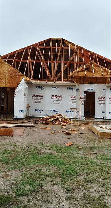 1st image of 4004 Crooked Creek Path