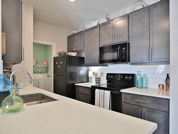 4th image of 1180 Emerald Lakes Dr #507208