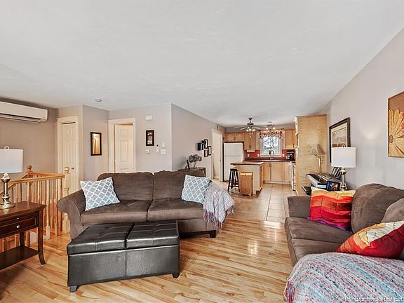 4th image of 112 Mount Pleasant Rd