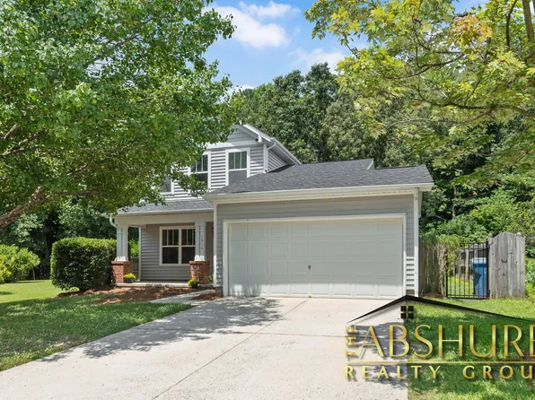 1616 Southcross St, Fuquay Varina, NC 27526