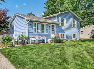 5732 Colleen Ave, Muskegon, MI 49442