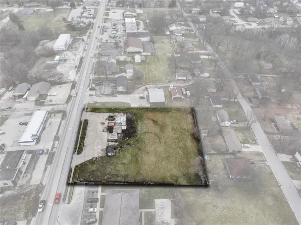 1012 N 7th Hwy, Pleasant Hill, MO 64080