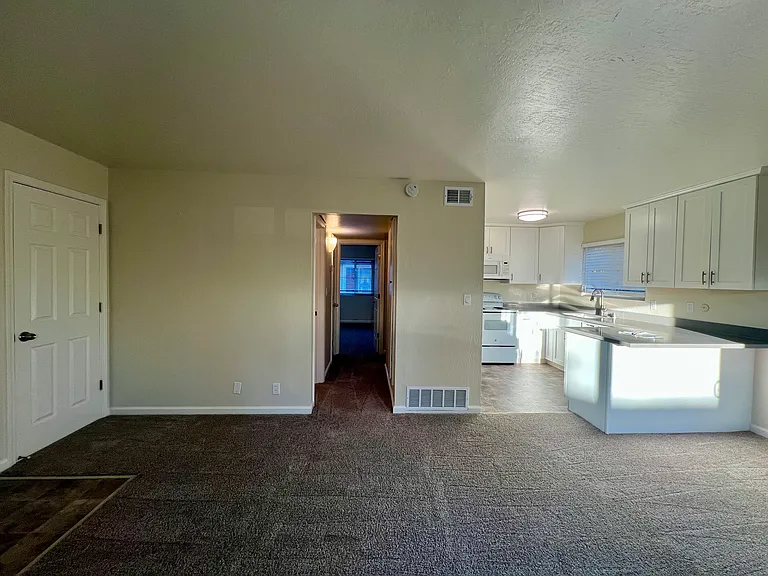 3449 Agate Dr #4 — Photo 6