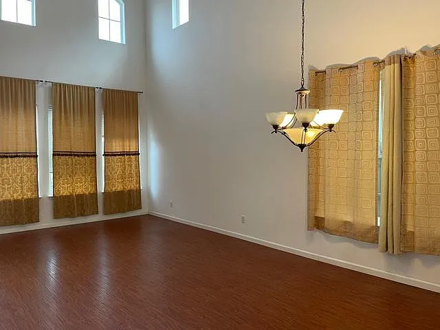 10324 Stoecker Way — Photo 3