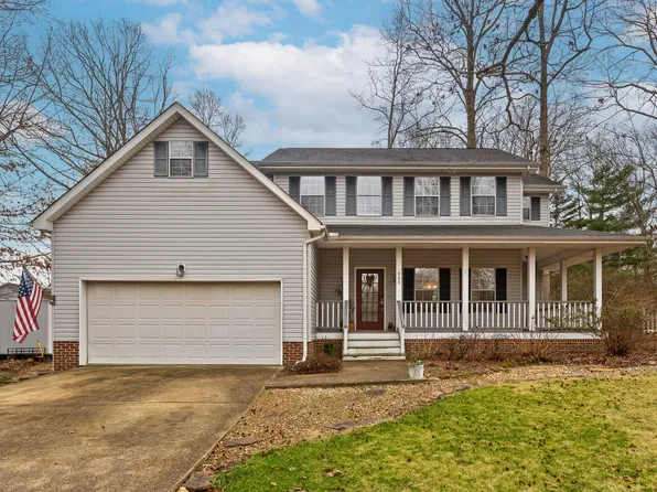 900 Olsen Ave, Signal Mountain, TN 37377