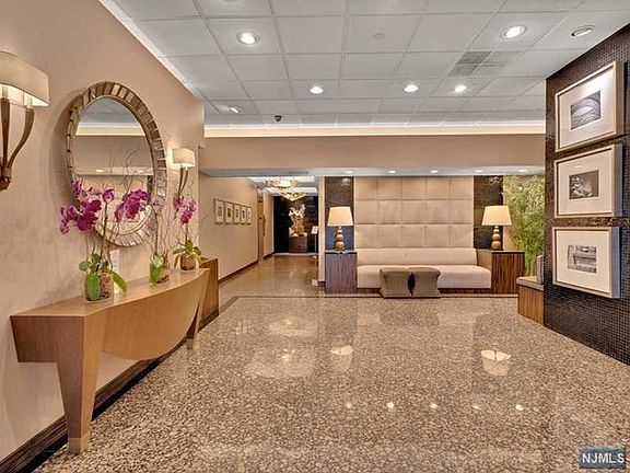 4th image of 800 Palisade Ave APT 607