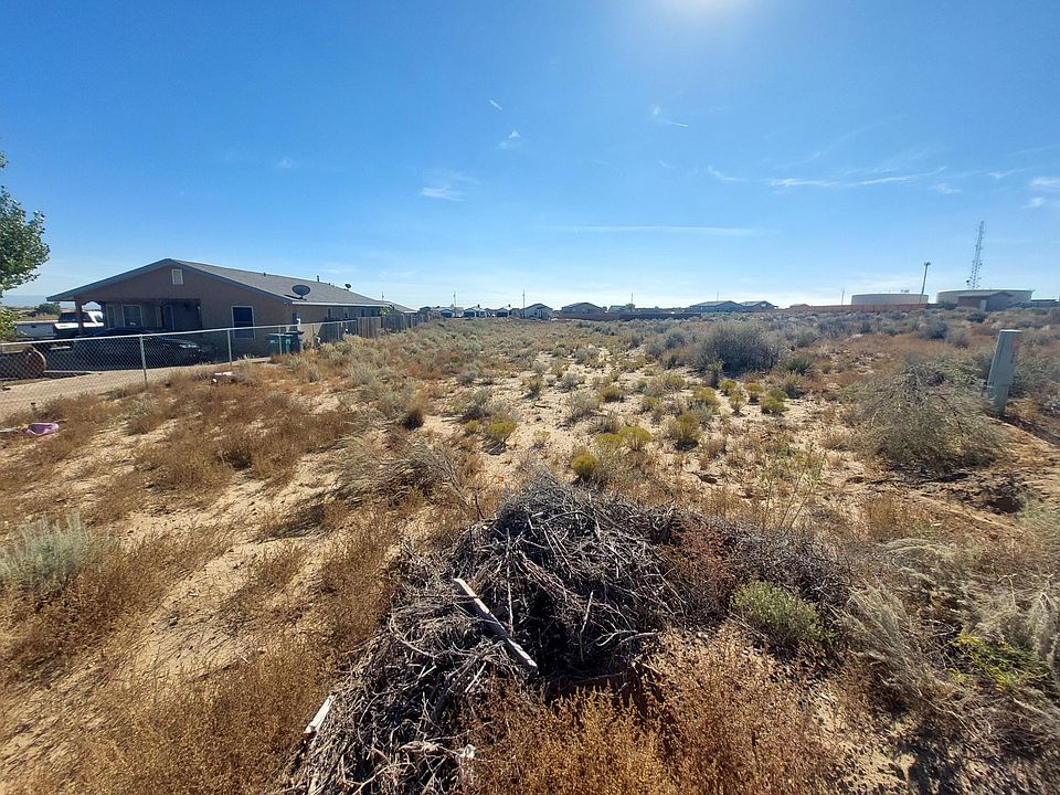 2nd image of 312 10th Ave NE