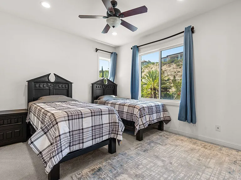 11638 Big Canyon Ln — Photo 52