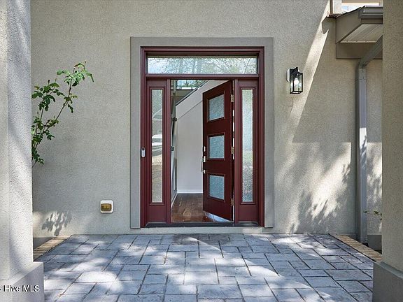 4th image of 1035 Seagull Drive