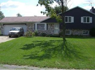 23000 Acacia Pl, South Bend, IN